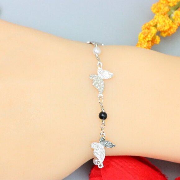 "Elegant & Trendy Bracelet, A Perfect Gift for Women, Thoughtful, EVCH1887 - Picture 2 of 10